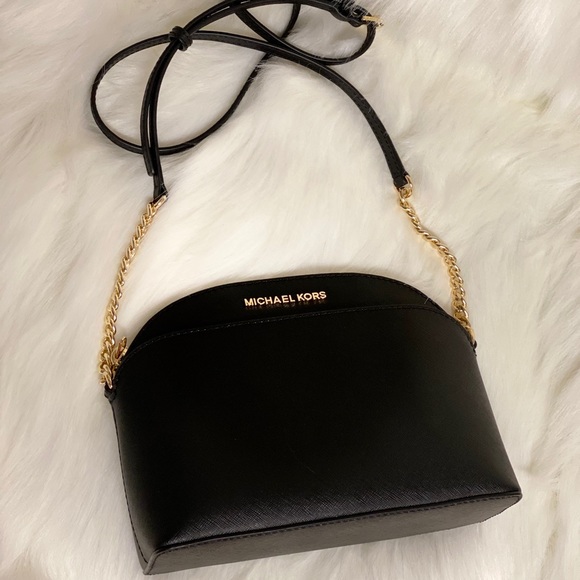 MK MEDIUM DOME CROSSBODY - Picture 4 of 7